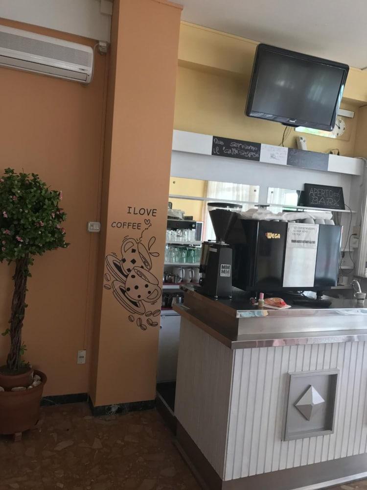 诺瓦戴利酒店 里米尼 外观 照片