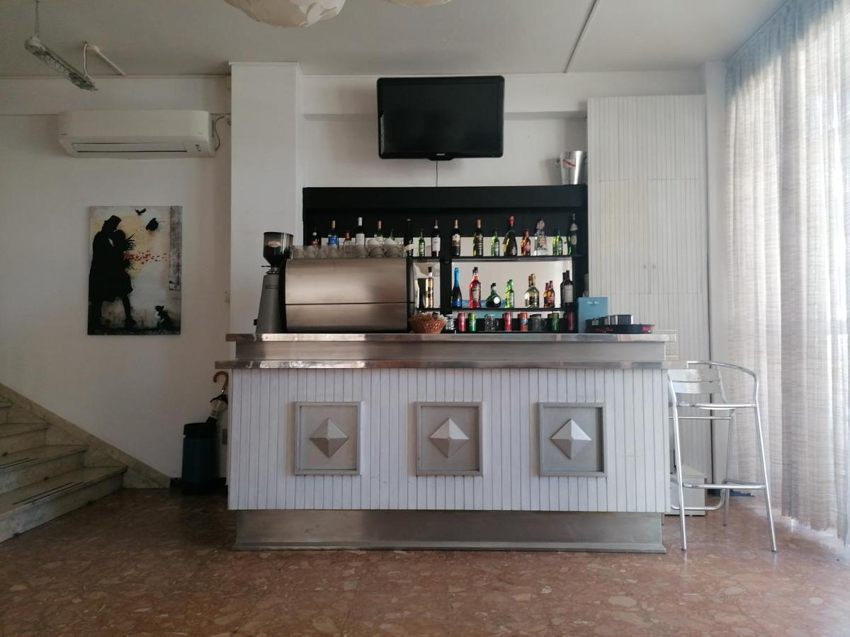 诺瓦戴利酒店 里米尼 外观 照片